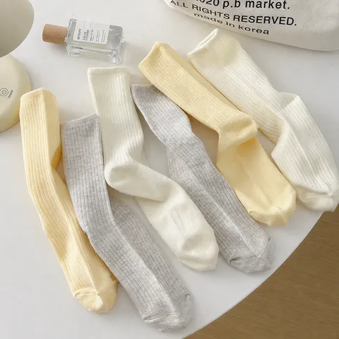 Women's Japanese Style Vertical Striped Cotton Slouch Socks Mid Tube Casual Daily Wear
