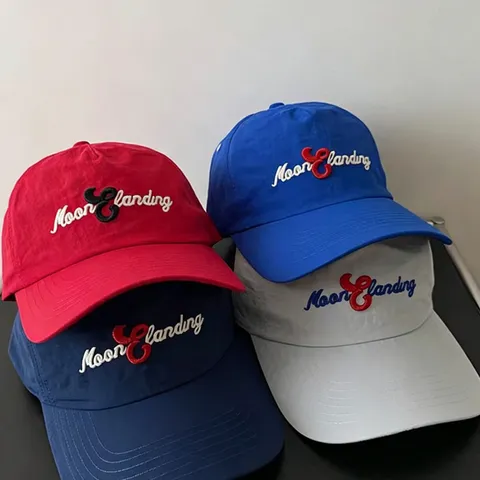 Unisex Schnelltrocknend Buchstaben Bestickt Baseballkappe Gebogene Krempe Sonnenschutz Atmungsaktiv Sport Hut Outdoor Casual Kappe