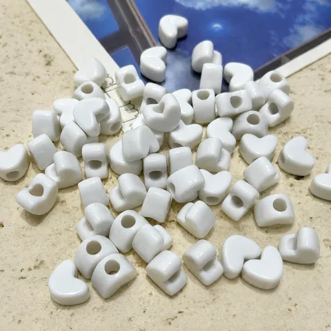 Cuentas Sueltas de Acrílico con Corazón Blanco para Fabricación de Joyas DIY Cadena de Teléfono Pulsera Accesorios