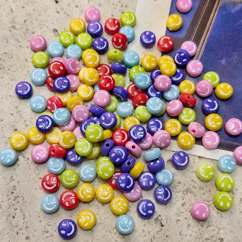 Abalorios Sueltos de Cara Sonriente con Letras Acrílicas Coloridas con Epoxi para Fabricación de Joyas DIY Cadena de Teléfono Accesorios de Abalorios