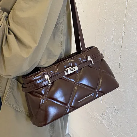 Damen Gesteppt PU Leder Schulter Achseltasche Vintage Große Kapazität Kissentasche Minimalistische Pendler Handtasche Mit Schloss