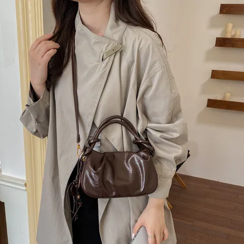 Damen Mode Geraffte PU Leder Handtasche Einfach Lässig Vielseitige Schultertasche Einfarbige Umhängetasche Für Den Alltag