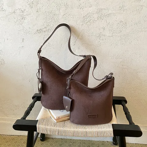 Damen Vintage Veloursleder Beuteltasche Retro Pendler Umhängetasche Große Kapazität Hobo Bag Freizeit Handtasche