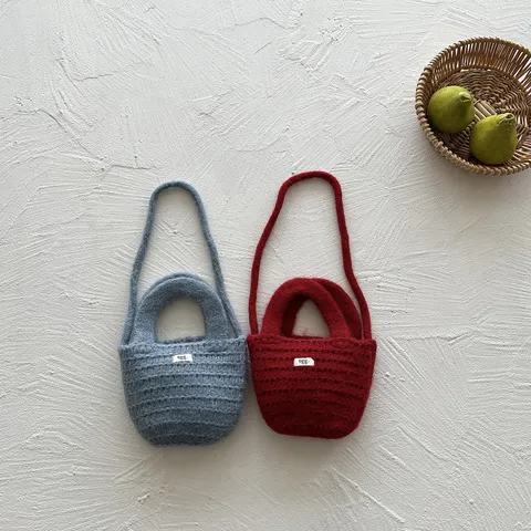 Korean Ins Style Knitted Crossbody Bag For Women Kids Solid Color Polyester Woven Phone Bag Autumn Winter Small Bucket Bag