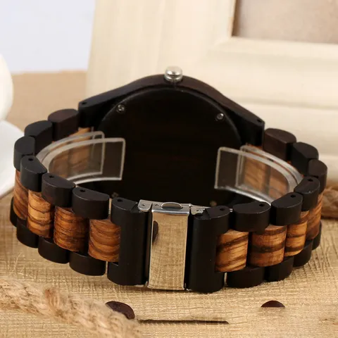 Men Wooden Quartz Watch Vintage Natural Wood Big Dial Casual Wristwatch With Comfortable Strap And Stainless Steel Clasp