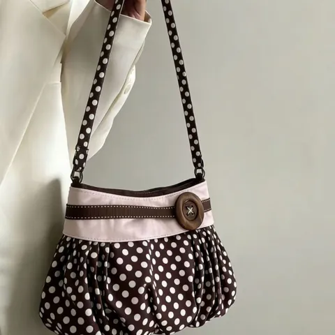 Borsa Sottobraccio Retrò a Pois in Tessuto Oxford Borsa Nuvola Plissettata Accento Bottone di Legno Moda Donna Borsa Casual