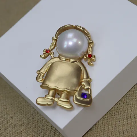 Vintage Little Girl Brooch Pin Matte Gold Artificial Pearl Rhinestone Brooches Clothing Accessories Jewelry For Women