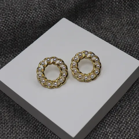 Vintage Creux Chaîne Anneau Perle Artificielle Broche Et S925 Argent Aiguille Boucles d'Oreilles Set Or Alliage Bijoux de Mode