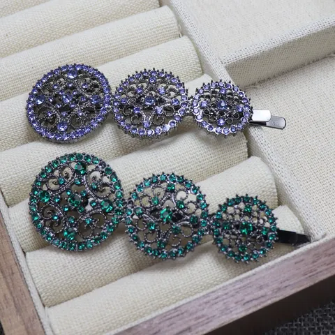 Barrette à Cheveux Rétro Ajouré Circulaire Sculpté Strass Élégantes Femmes Métal