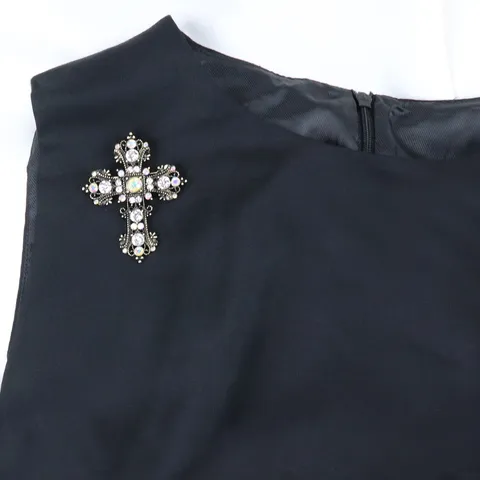 Broche Croix Gothique Vintage Pendentif Creux en Alliage Strass Accessoires de Bijoux de Mode Pour Femmes et Hommes