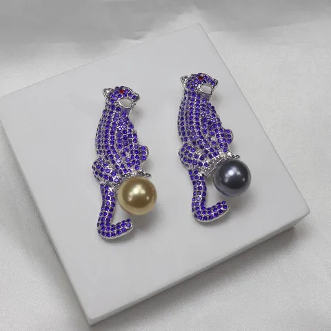 Broche Léopard en Strass Vintage Or Et Gris Perle Animal Costume Manteau Décor Bijoux de Mode pour Femmes