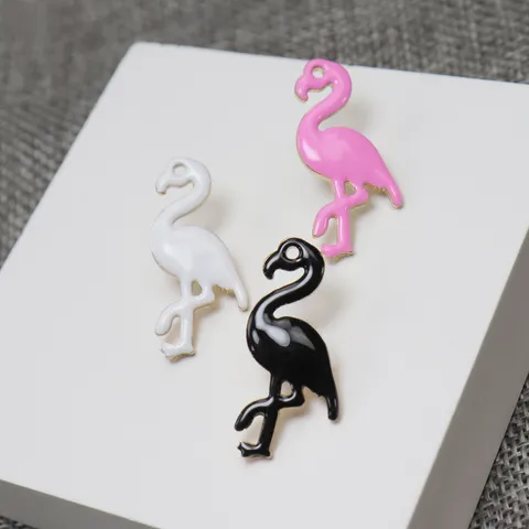 Broche Émaillée Mignonne Motif Flamant Rose Alliage Plaqué Or Badge Animaux Pour Vêtements Chapeau Sac Accessoires Bijoux Cadeau