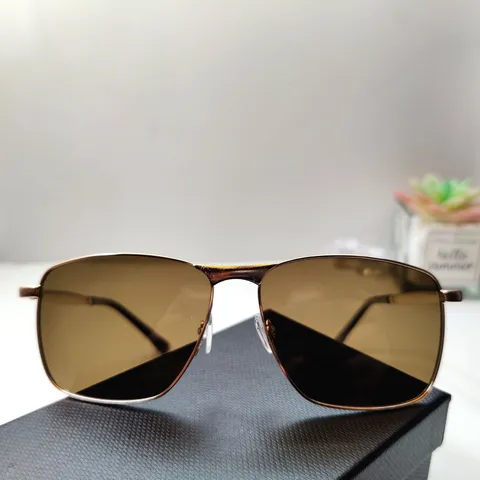 Lunettes de Soleil Polarisées pour Hommes Affaires Monture Carrée en Métal Protection UV400 Conduite Pêche