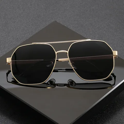 Lunettes de Soleil Polarisées pour Hommes Protection UV400 Cadre en Métal Conduite Pêche Lunettes de Soleil Polygone