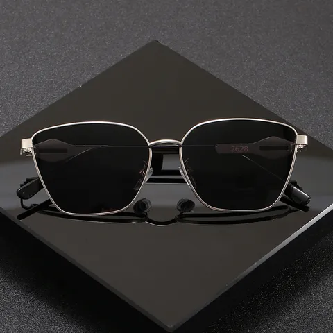 Lunettes de Soleil Polarisées pour Hommes Monture Métallique en Acier Inoxydable UV400 Conduite Lunettes de Soleil Mode Affaires Extérieur