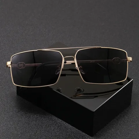 Lunettes de Soleil Polarisées pour Hommes Monture Carrée en Métal UV400 Conduite Lunettes de Soleil Mode Extérieur Voyage Lunettes