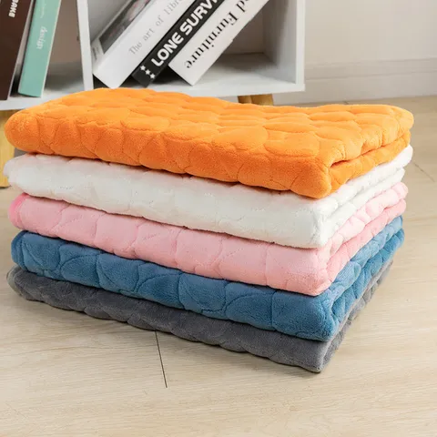 Flanell Haustier Hund Bett Matte Weich Vlies Warm Welpe Schlafunterlage Herz Geprägt Katze Matte für Kleine Mittlere Große Hunde