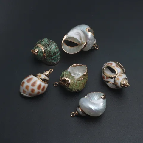 Pendentifs Coquille Naturelle Bordure Métallique Électroplaqué Ajouré Spirale Pendentif Escargot de Mer Pour Artisanat Boucle d'Oreille Collier Fabrication DIY Bijoux Femme Homme