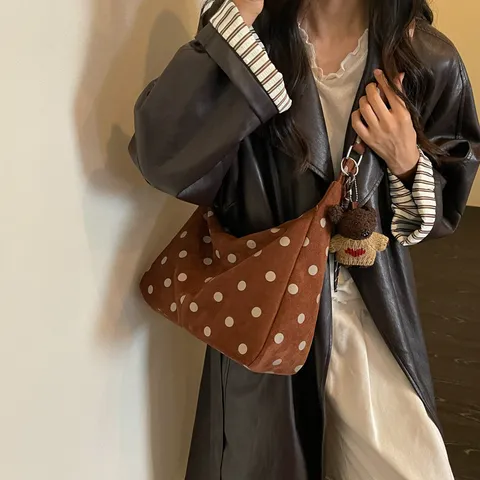Mujer Retro Ante Bolso Tote Gran Capacidad Lunares Bolso de Hombro Casual Suave Bolso Bandolera Con Colgante de Oso