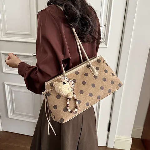 Bolso de Mano de Gamuza con Lunares para Mujer Retro Gran Capacidad Bolso de Axila Minimalista Urbano Bolso de Hombro Con Peluche