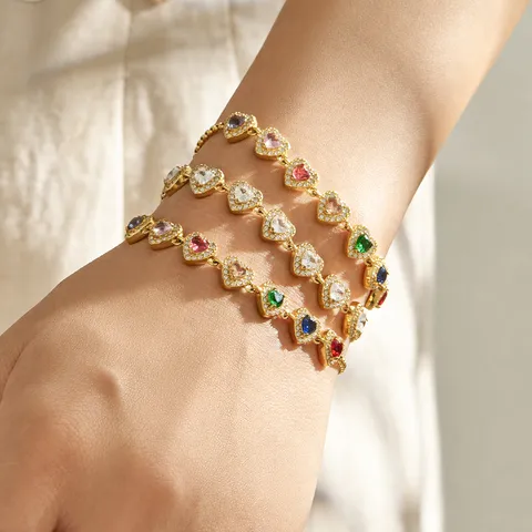 Niche Stainless Steel Gold Plated Heart Bracelet With Multi Color Cubic Zirconia Adjustable Chain Jewelry For Women Elegant Gift