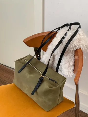 Bolso Almohada Vintage para Mujer Gran Capacidad Gamuza Sintética Cuero PU Bolso de Hombro de Axila Casual Versátil