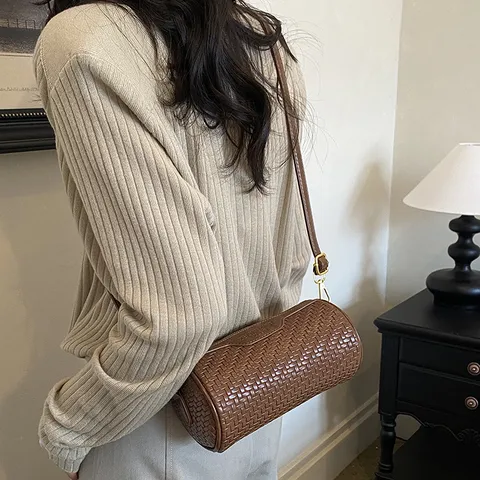 Vintage Woven Cylinder Bag Women PU Leather Pillow Shape Crossbody Shoulder Bag Retro Fashion Mobile Phone Purse