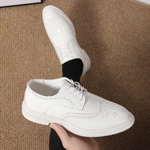 Herren Lederschuhe Business Casual Brogue Lederschuhe Schnürung Spitze Form Formelles Schuhwerk Für Die Tägliche Arbeit