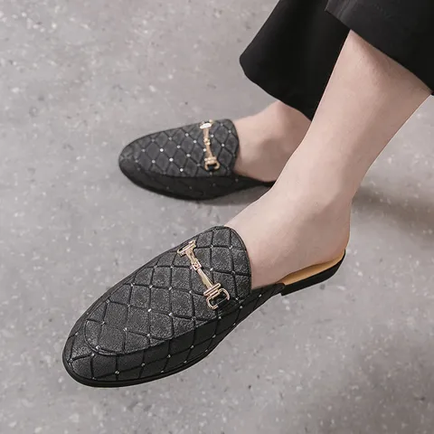 Men's Casual Slip-On Mules Shoes Summer Brit Style Diamond Pattern Metal Horsebit Loafers Covered-Toe Flat Slippers