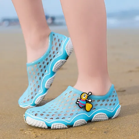Kids Summer Beach Clogs Breathable Non-Slip Water Shoes Toddler Boys Girls Wading Shoes