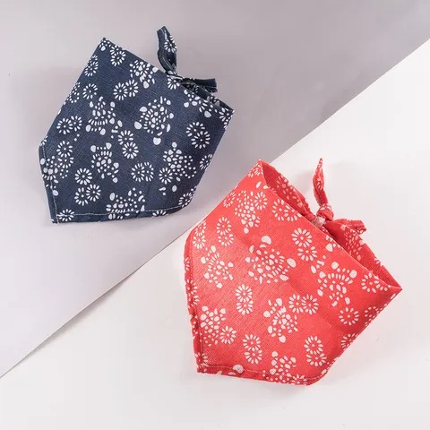 Cotton Linen Pet Triangular Bandage Blue Porcelain Dog Saliva Towel Cat Bib Pet Neck Decoration Pet Accessories