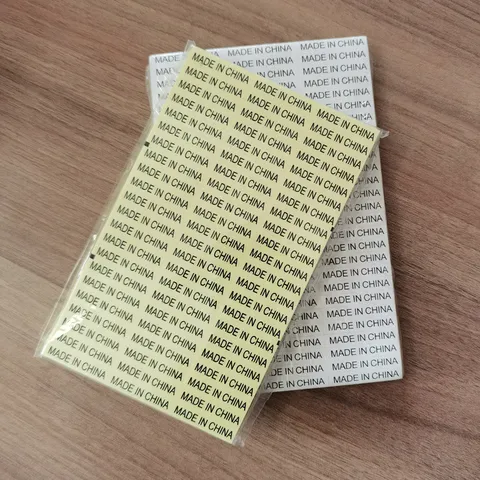 Etichette Adesive Made In China Rotolo di Carta Impermeabile Per Imballaggio Abbigliamento Identificazione Esportazione