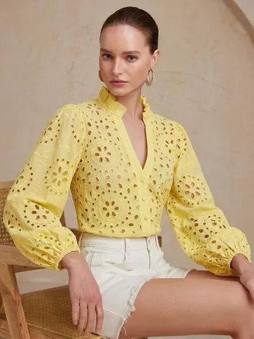 Damen V-Ausschnitt Laternenärmel Bluse Blumenmuster Volant Stehkragen Ajouré Lässig Top Für Büro Damen Elegant Hemd