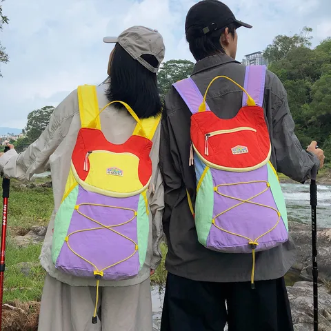 Mochila de Senderismo de Nailon con Bloques de Color de Dopamina Gran Capacidad Bolsa de Viaje Impermeable Fitness al Aire Libre Ciclismo Mochila Casual para Mujer Hombre