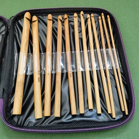 Carbonized Bamboo Crochet Hooks Set DIY Handcraft Knitting Needles With Portable Zipper Storage Bag For Weaving Craft