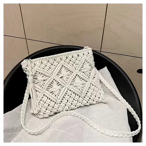 Women Casual Cotton Woven Crossbody Bag Handmade Tassel Straw Beach Vacation Shoulder Bag Daily Purse