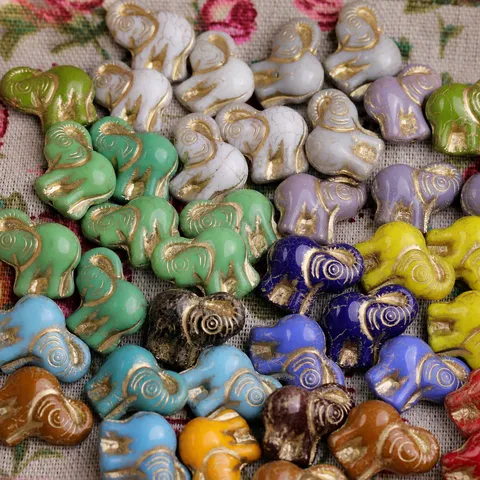 Perles en Verre de Style Tchèque Forme Mignonne d'Éléphant Peintes à l'Or Perles Vrac pour Fabrication de Bijoux DIY Faits Main Accessoires d'Artisanat