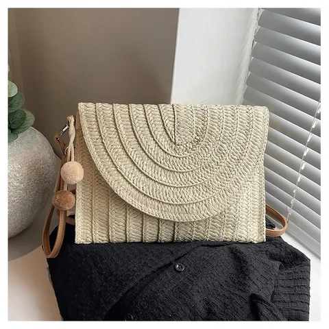 Women Straw Woven Shoulder Bag Casual Crossbody Envelope Handbag Large Capacity Beach Vacation Bag Paper Material