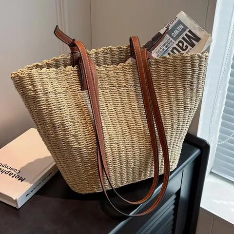 Womens Straw Woven Tote Bag Large Capacity Beach Vacation Handbag Casual Summer Basket Bag With Leather Shoulder Strap