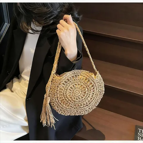 Women's Straw Woven Shoulder Bag Casual Beach Vacation Round Crossbody Bag Handcrafted Tassel Hollow Out Handbag