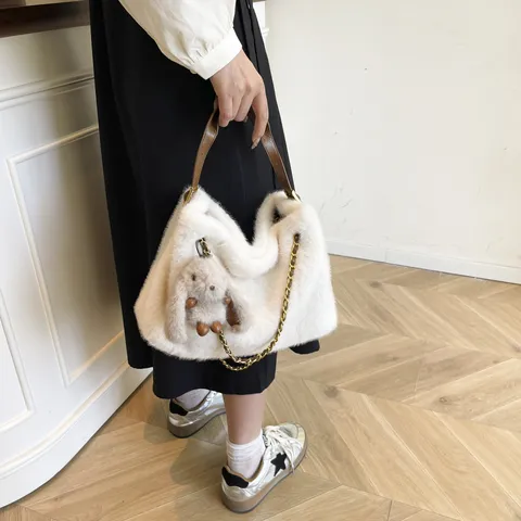 Retro Große Kapazität Minimalistische Plüsch Umhängetasche Lässig Leicht Luxus Pendler Handtasche Koreanischer Stil Tote Tasche