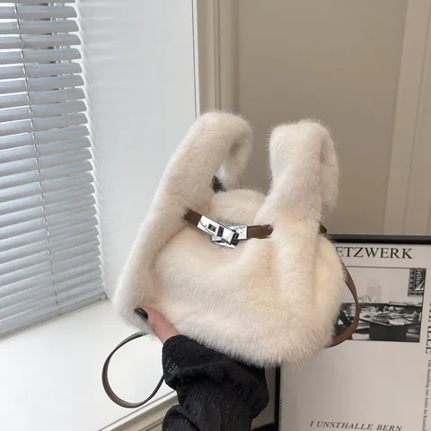 Koreanischer Stil Plüsch Handtasche Luxus Lässig Große Kapazität Umhängetasche Modische PU Leder Tragetasche Für Damen