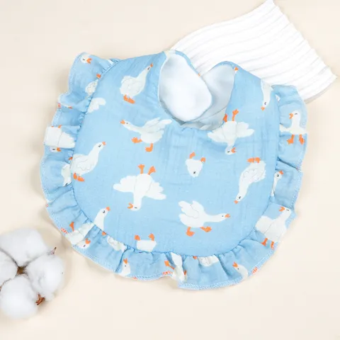 Newborn Baby Bibs Cute Animal Print Ruffle Cotton Gauze Absorbent Saliva Towel Plus Velvet Winter Toddler Feeding Bib