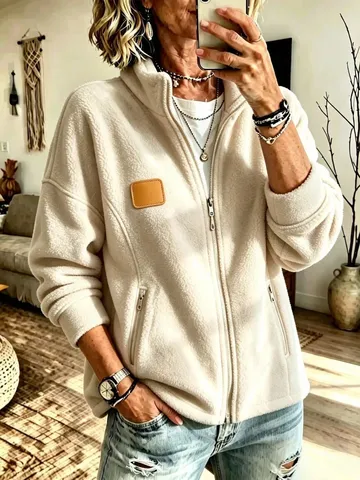 Women's Casual Loose Fleece Jacket Stand Collar Full Zip Long Sleeve Solid Color Warm Top With Pockets Leather Patch