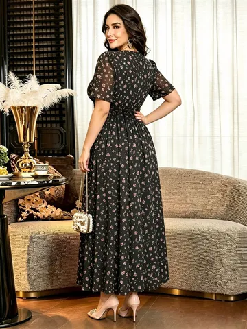 Damen Sommer Kurzarm Blumen V-Ausschnitt Spitzen-Patchwork Hohe Taille Fließendes Langes Maxi Kleid Übergröße Casual Kleid