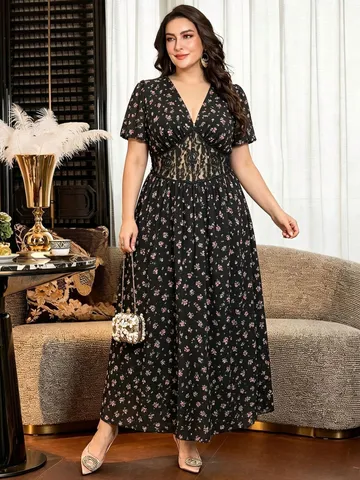 Damen Sommer Kurzarm Blumen V-Ausschnitt Spitzen-Patchwork Hohe Taille Fließendes Langes Maxi Kleid Übergröße Casual Kleid