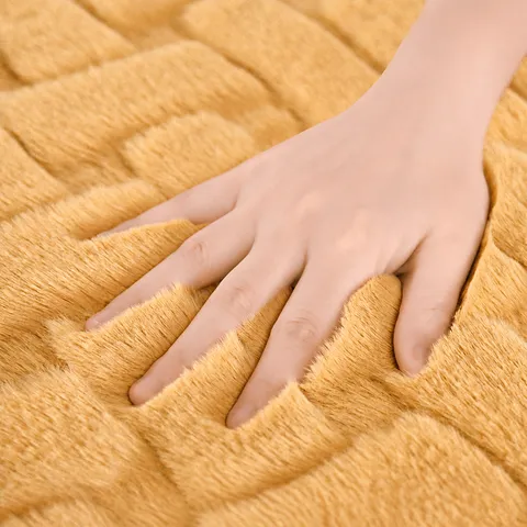 Thickened Imitation Rabbit Fur Bath Mat Non Slip Bathroom Floor Mat Solid Color Soft Absorbent Home Rug