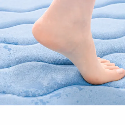 Minimalist Polyester Memory Foam Bath Mat Embossed Non Slip Floor Mat Water Absorbent Entrance Mat For Bathroom