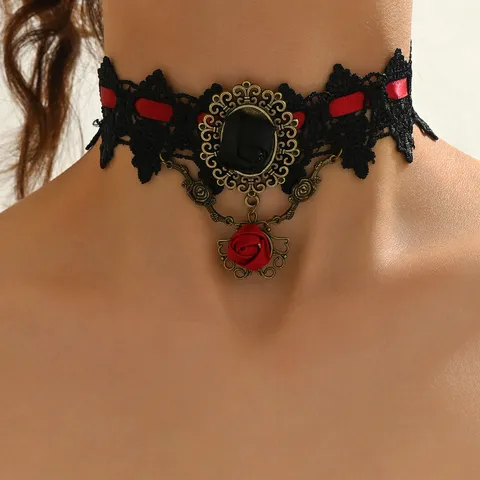 Collana Girocollo in Pizzo Gotico Vintage Francese Pendente Rosa Rossa Collana in Lega Regalo di Gioielli alla Moda Per Donne