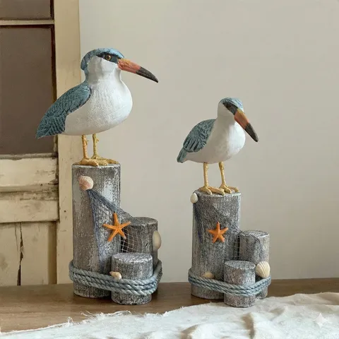 Mediterranean Style Wooden Seagull Figurine Pine Wood Bird Statue Tabletop Decor Ocean Theme Home Decoration